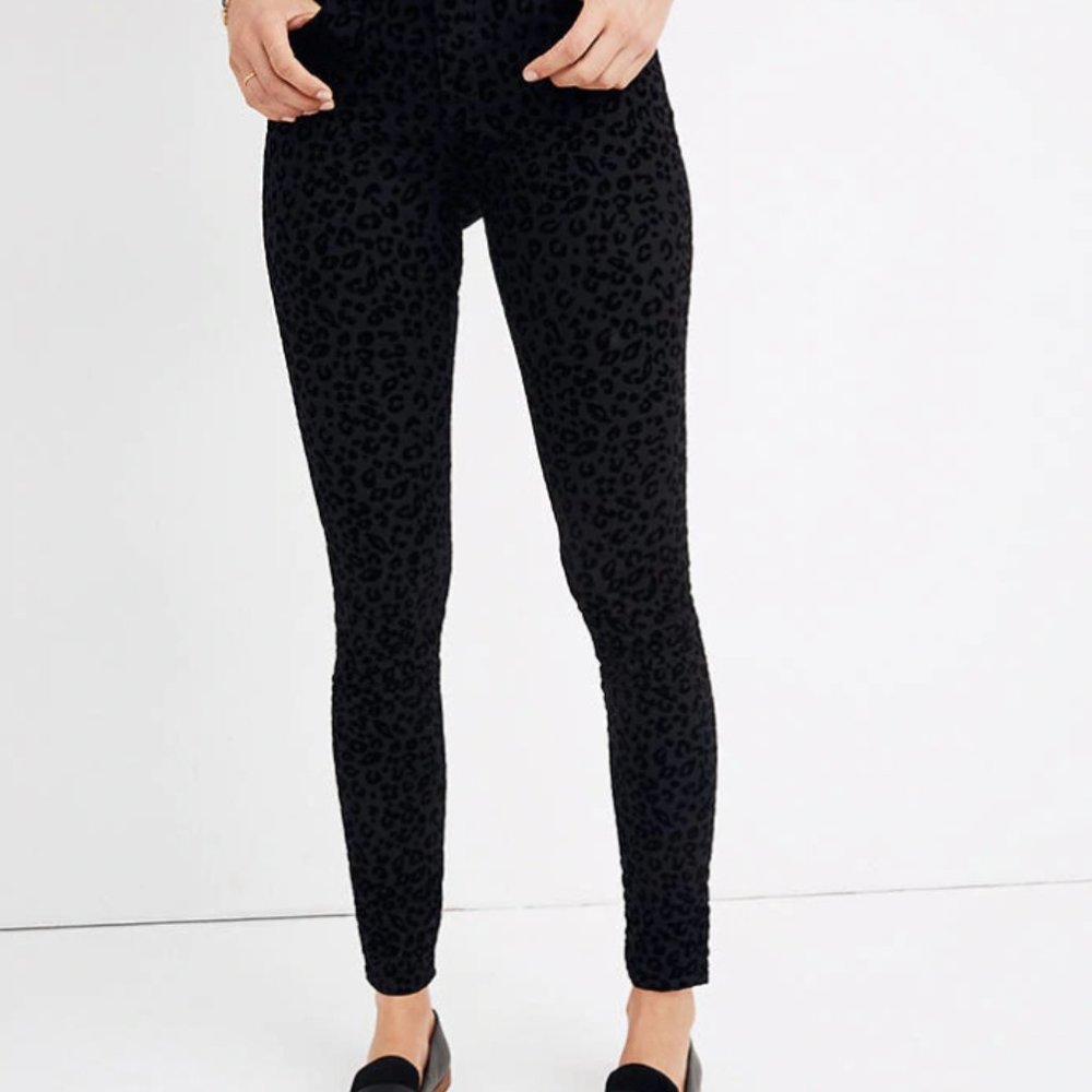 Madwell 9" Mid-Rise Skinny Jeans: Flocked Leopard